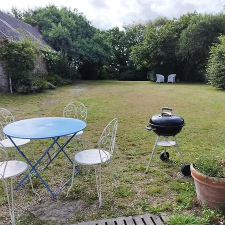 Maison En Pierre Avec Grand Jardin Pour 4 Holiday home