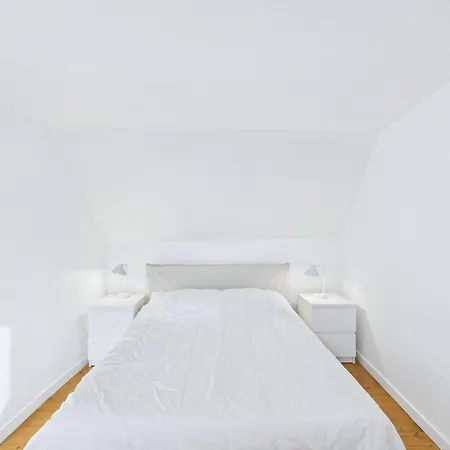 Maison En Pierre Avec Grand Jardin Pour 4